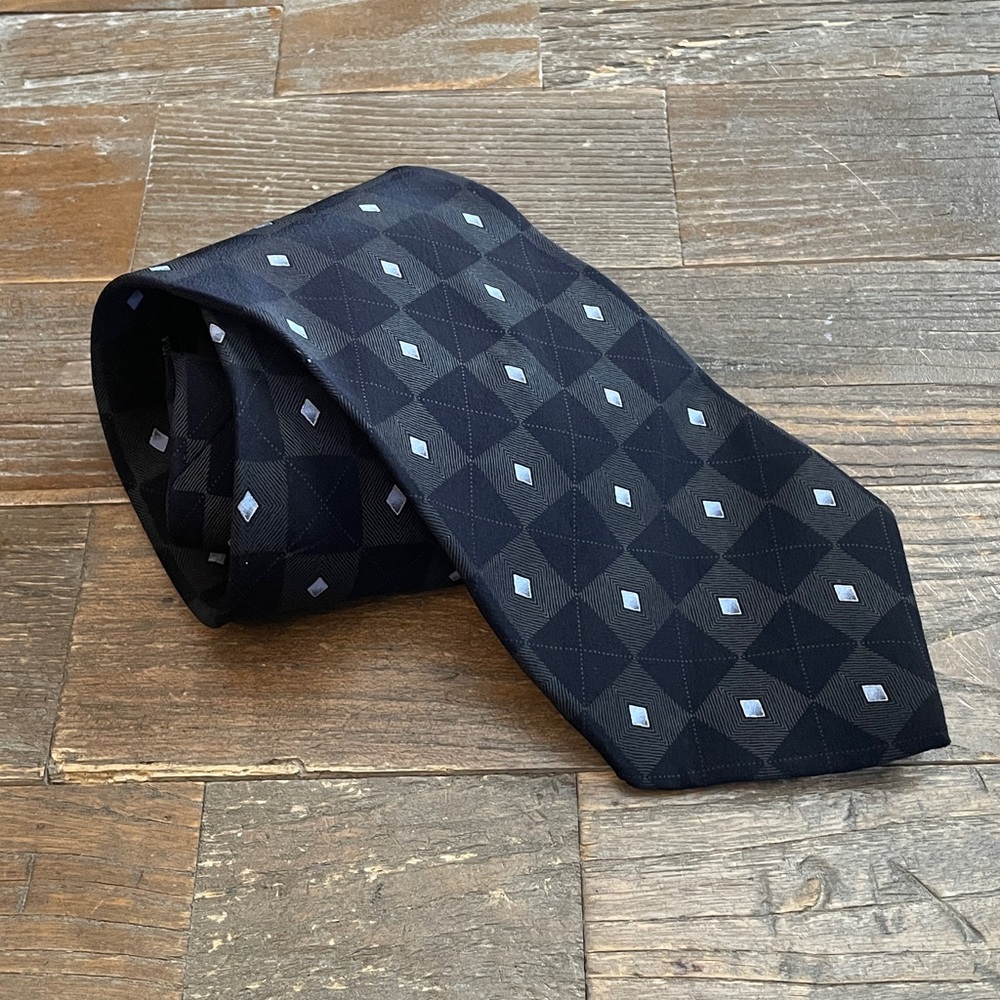 Bergamo New York Handmade Silk Tie🖤